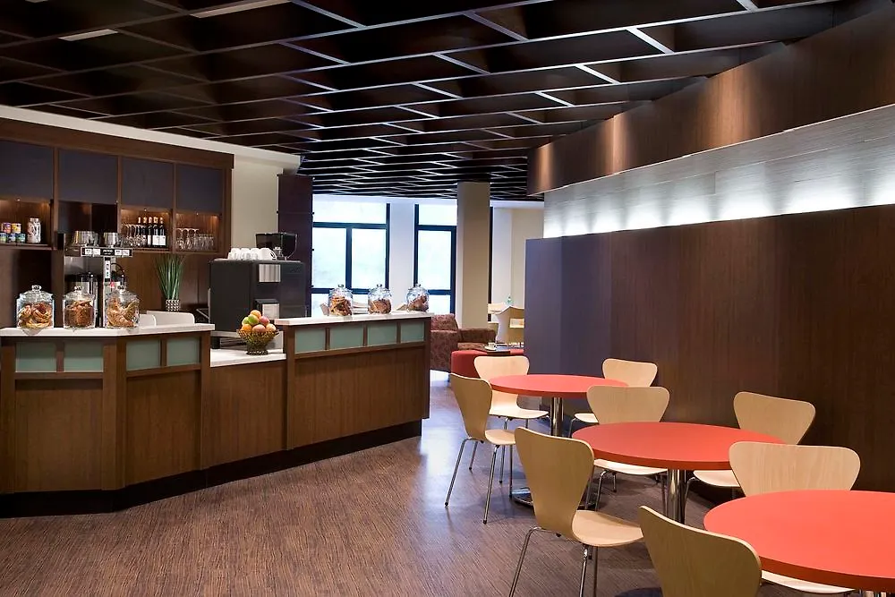 ***  Edward Hotel North York Toronto Canada