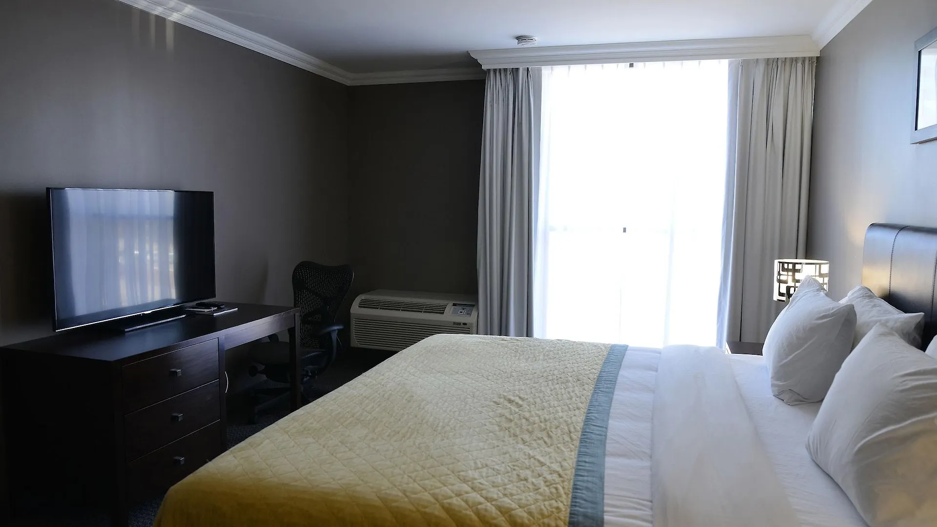 Edward Hotel North York Toronto 3*,